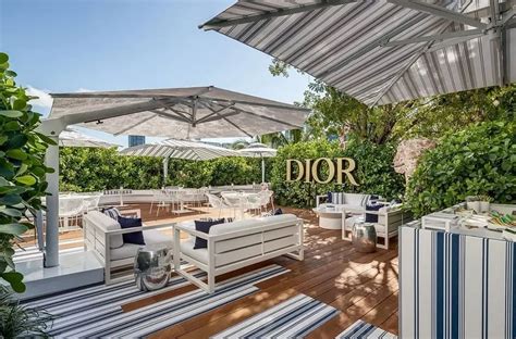 opiniones de dior cafe miami|dior cafe miami design.